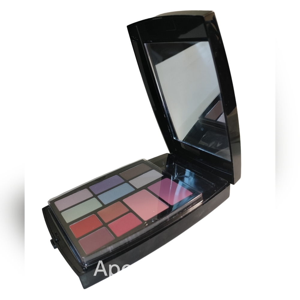 Makeup pallet compact - Picture 7 of 11